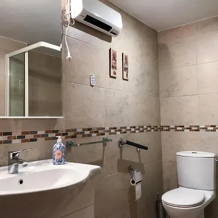 Céntrico Y Luminoso Apartamento *